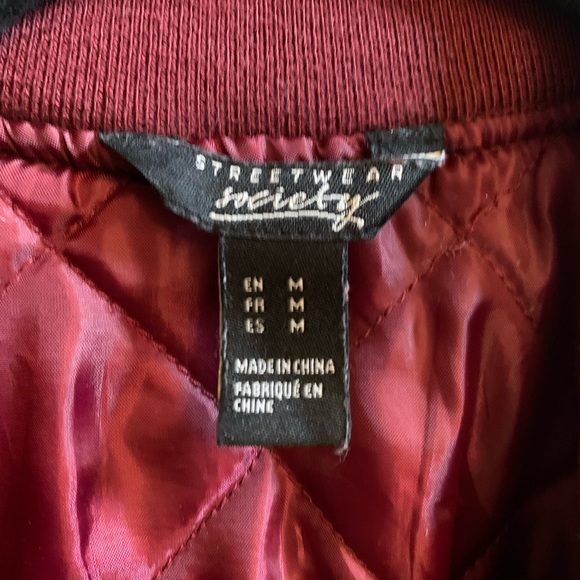 Bomber jacket - Picture 3 of 3